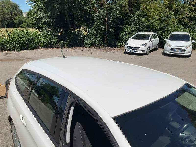Peugeot 308 1.5L Diesel Automat -  rate, avans zero, garan - 2019 - 7.990 EUR - imagine 8