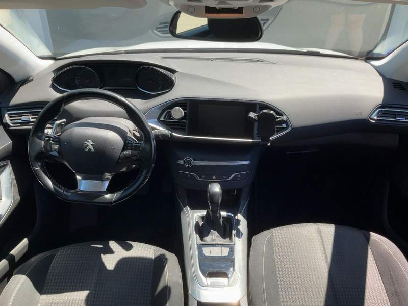 Peugeot 308 1.5L Diesel Automat -  rate, avans zero, garan - 2019 - 7.990 EUR - imagine 13