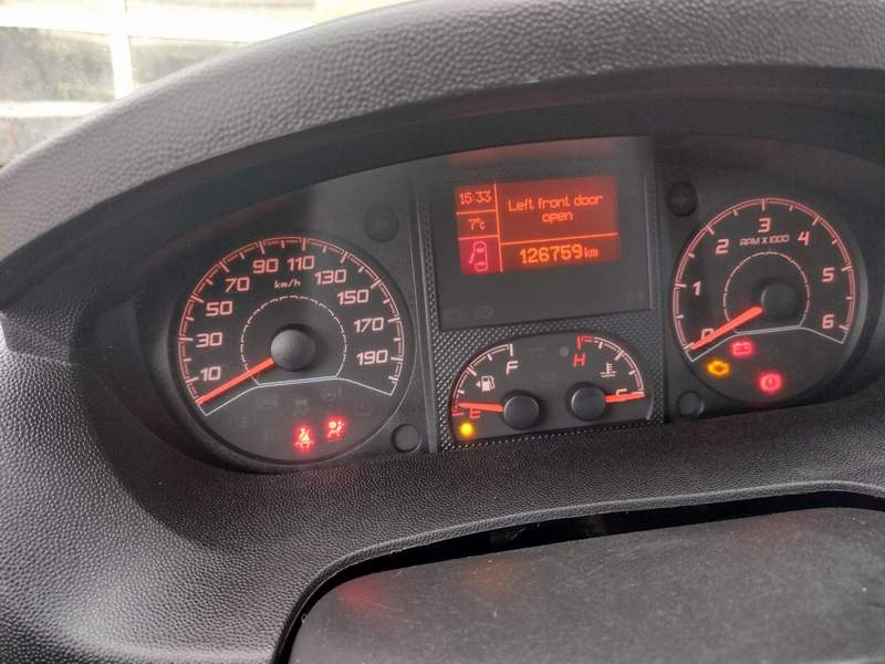 Peugeot Boxer 2021 Cabina dubla cu 7 locuri - 2021 - 15.700 EUR - imagine 6
