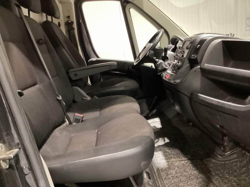 Peugeot BOXER Furgon - tip service mobil - 2020 - 17.350 EUR - imagine 11