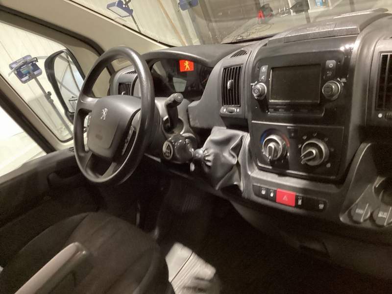 Peugeot BOXER Furgon - tip service mobil - 2020 - 17.350 EUR - imagine 12