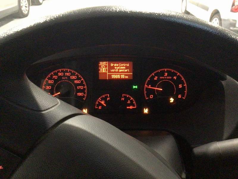 Peugeot BOXER Furgon - tip service mobil - 2020 - 17.350 EUR - imagine 13