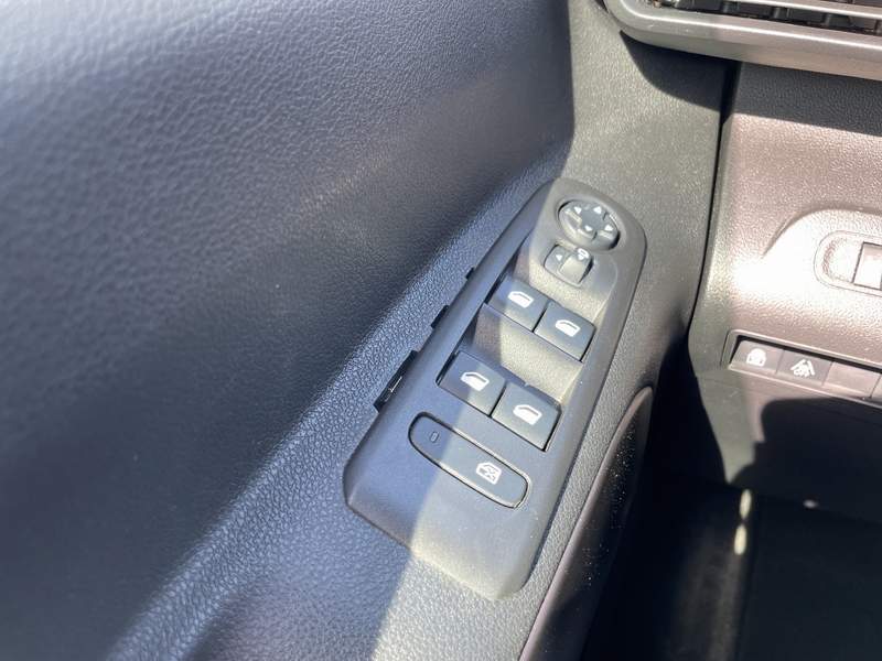 Peugeot Rifter 1.5L Diesel Automat EURO6 - leasing, rate - 2020 - 16.150 EUR - imagine 11