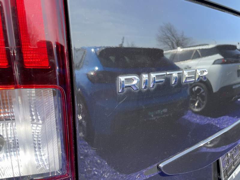 Peugeot Rifter 1.5L Diesel Automat EURO6 - leasing, rate - 2020 - 16.150 EUR - imagine 14