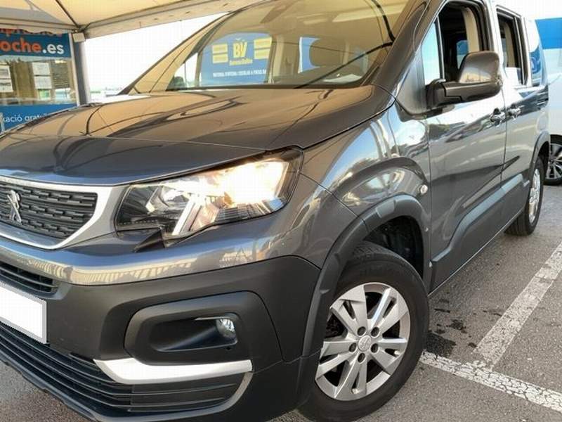 Peugeot RIFTER 1.2i cu 5 locuri - leasing, rate - 2020 - 13.850 EUR - imagine 2