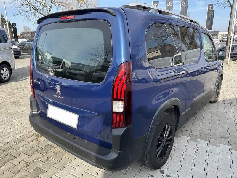 Peugeot RIFTER 1.2i cu 7 locuri - leasing, rate - 2019 - 14.850 EUR - imagine 2