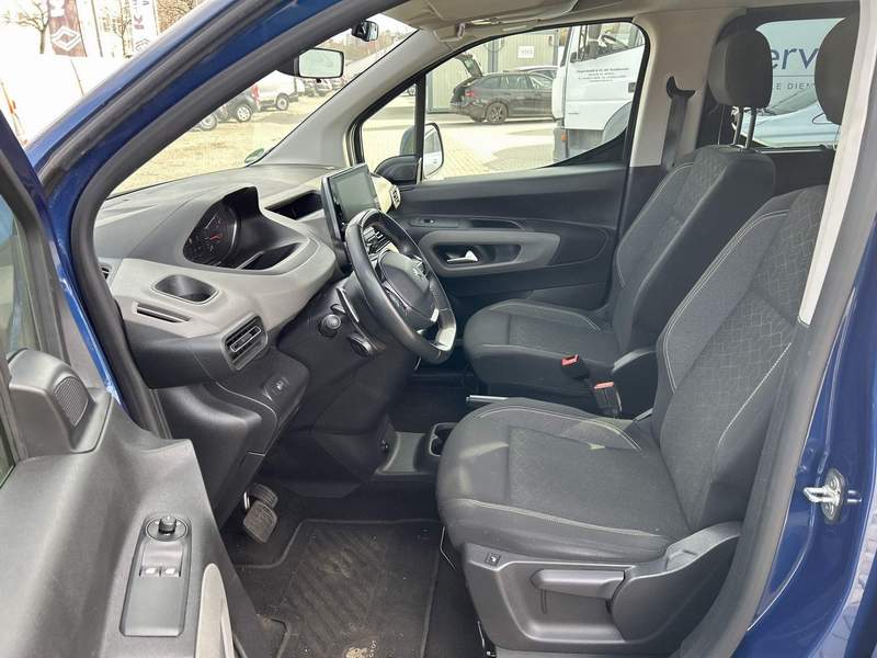 Peugeot RIFTER 1.2i cu 7 locuri - leasing, rate - 2019 - 14.850 EUR - imagine 7