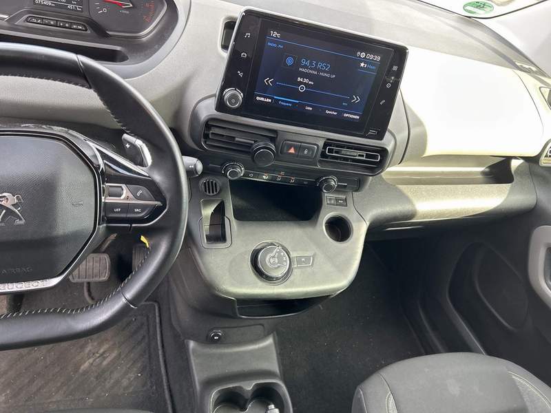 Peugeot RIFTER 1.2i cu 7 locuri - leasing, rate - 2019 - 14.850 EUR - imagine 10