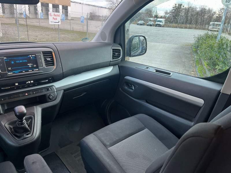 Peugeot Traveler persoane 1.6BlueHDi EURO6 - 2017 - 16.700 EUR - imagine 12