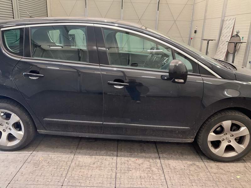 Peugeot 3008 1.6HDi EURO5 FAP -  AUTOMAT - 2011 - 4.950 EUR - imagine 6