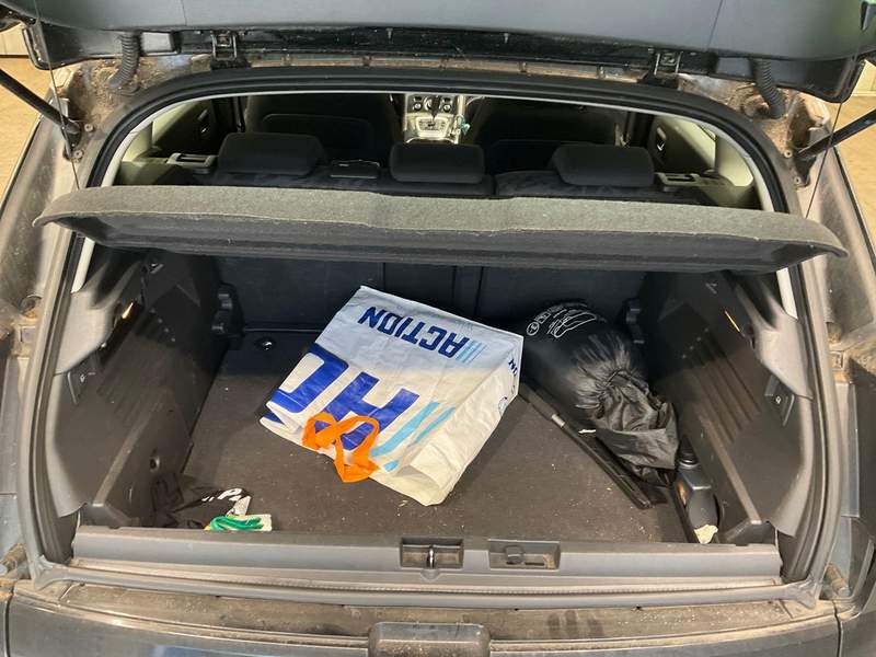 Peugeot 3008 1.6HDi EURO5 FAP -  AUTOMAT - 2011 - 4.950 EUR - imagine 9