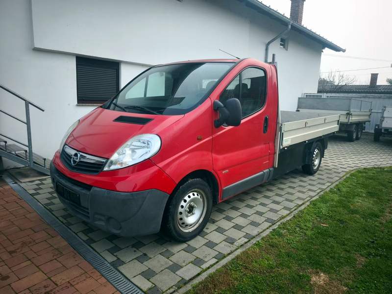 Opel Vivaro platforma cu obloane rabatabile - 2014 - 7.850 EUR