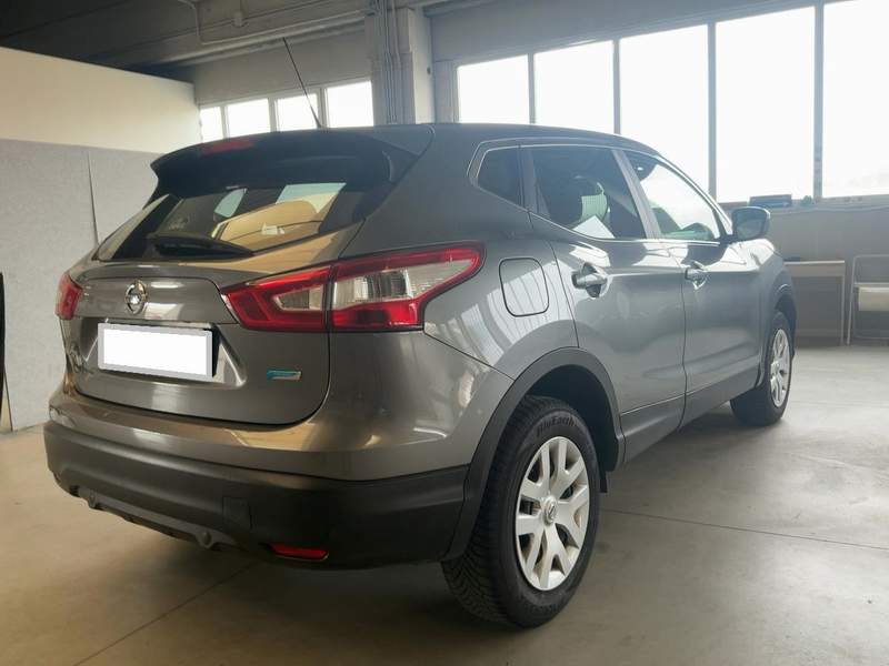 Nissan Qashqai 2016 1.5DCi 4x2 rate , avans zero, garanti - 2016 - 8.850 EUR - imagine 6