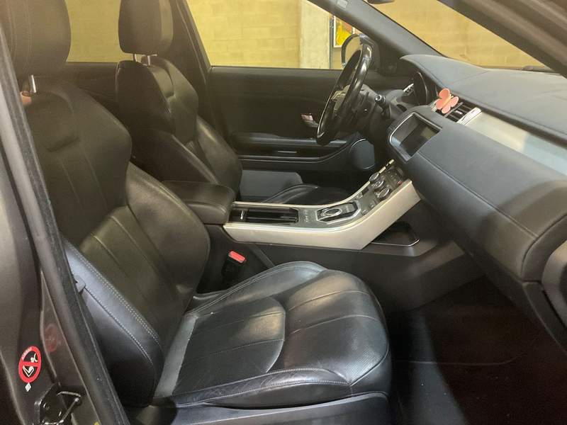 Land Rover EVOQUE 4x4 2.0TDi-EURO6 - 2017 - 17.450 EUR - imagine 11