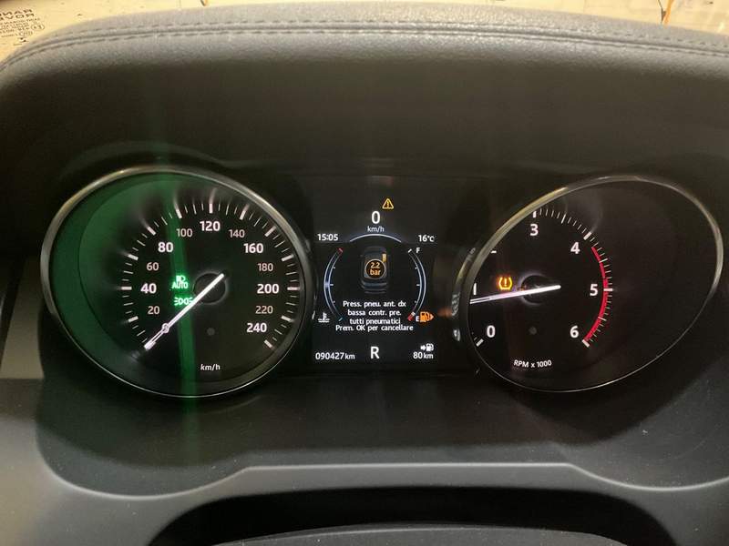 Land Rover EVOQUE 4x4 2.0TDi-EURO6 - 2017 - 17.450 EUR - imagine 13