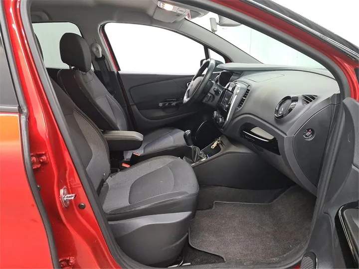 Renault CAPTUR 0.9i TCE EURO6 manual - 2017 - 10.500 EUR - imagine 5