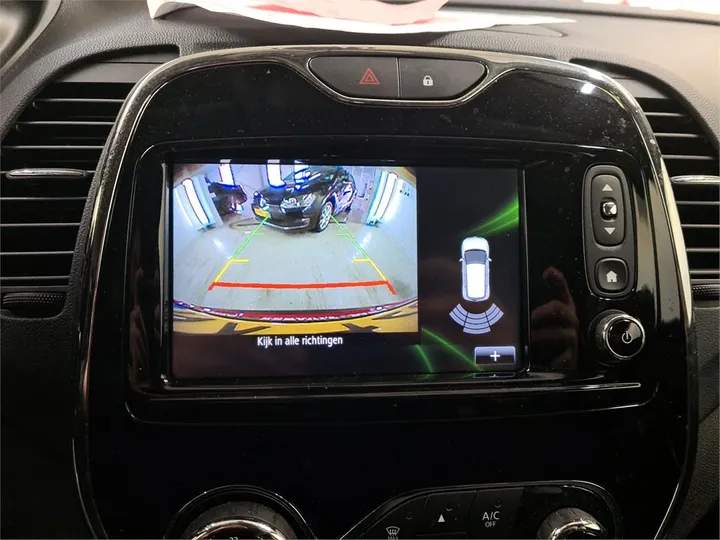 Renault CAPTUR 0.9i TCE EURO6 manual - 2017 - 10.500 EUR - imagine 9