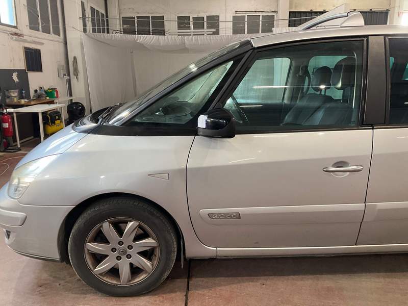 Renault Grand ESPACE 2012 2.0DCi cutie manuala - rate, ava - 2012 - 4.500 EUR - imagine 12