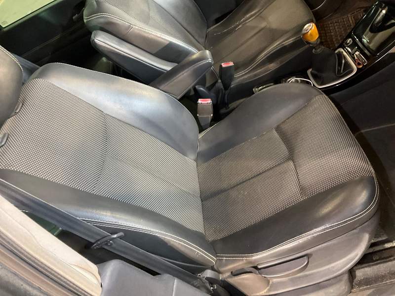 Renault Grand ESPACE 2012 2.0DCi cutie manuala - rate, ava - 2012 - 4.500 EUR - imagine 6