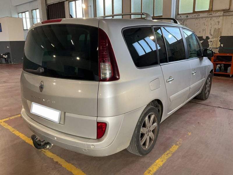 Renault Grand ESPACE 2012 2.0DCi cutie manuala - rate, ava - 2012 - 4.500 EUR - imagine 2
