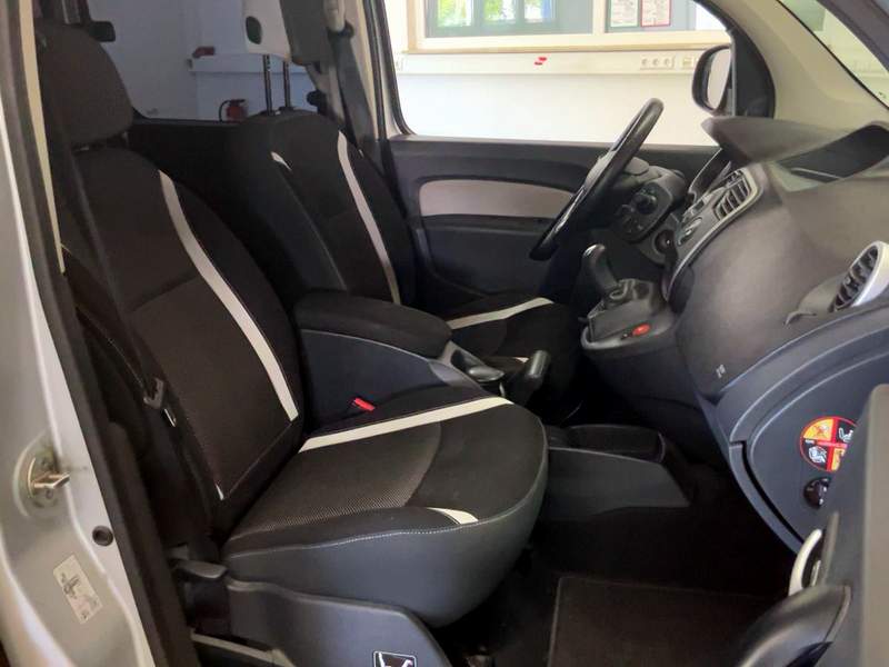 Renault Kangoo 1.5DCi AC rate, leasing, avans 0, garantie - 2016 - 9.670 EUR - imagine 13
