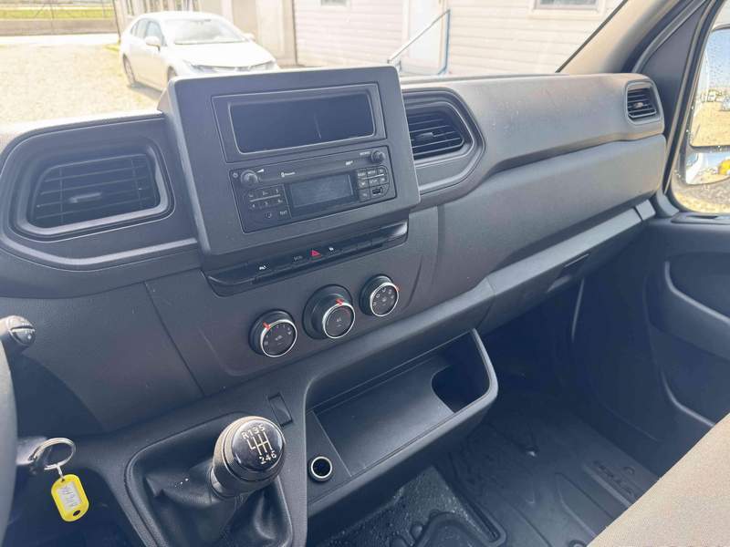Renault MASTER VAN L4H3 MAXI XXL - furgon suprainaltat - 2022 - 16.700 EUR - imagine 10