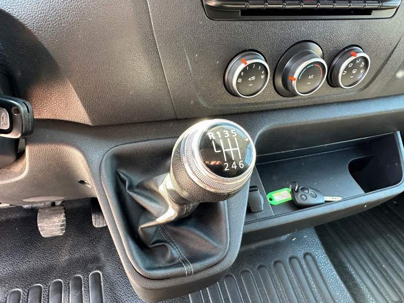 Renault MASTER roti simple, categ. B - rate, leasing - 2021 - 19.450 EUR - imagine 12