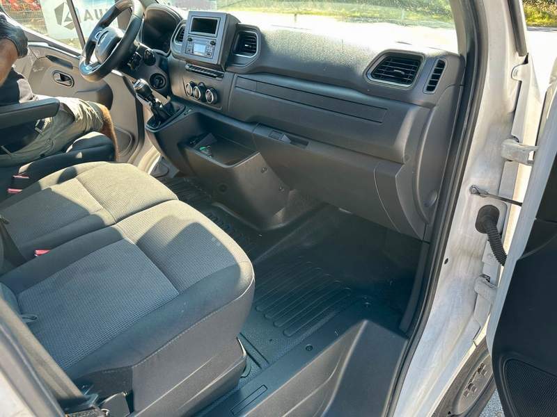 Renault MASTER roti simple, categ. B - rate, leasing - 2021 - 19.450 EUR - imagine 13