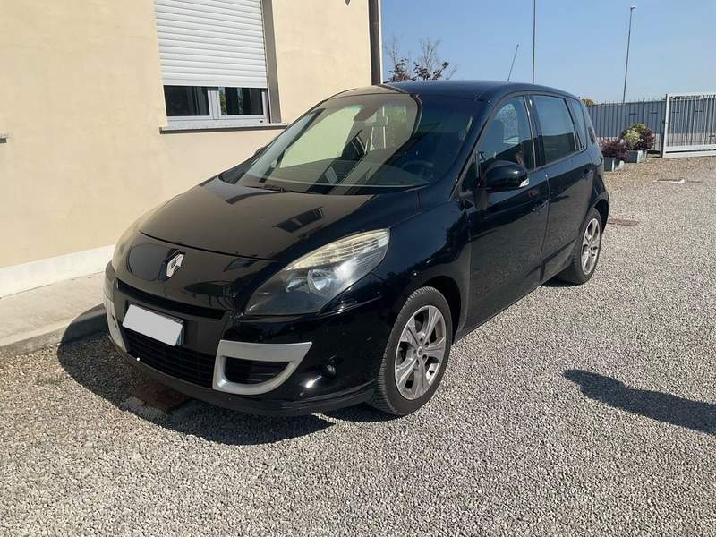 Renault Scenic 1.5DCi 110CP manual rate avans 0, garantie - 2011 - 3.900 EUR