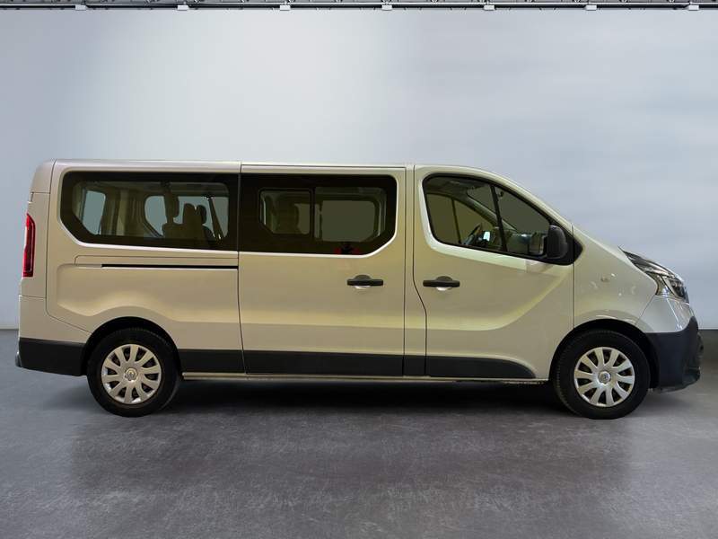 Renault TRAFIC 2.0DCi 8+1 locuri Euro6 - 2019 - 14.850 EUR - imagine 6