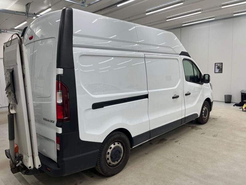 Renault TRAFIC VAN L2H2 2.0DCi - lift spate - 2023 - 14.650 EUR - imagine 3