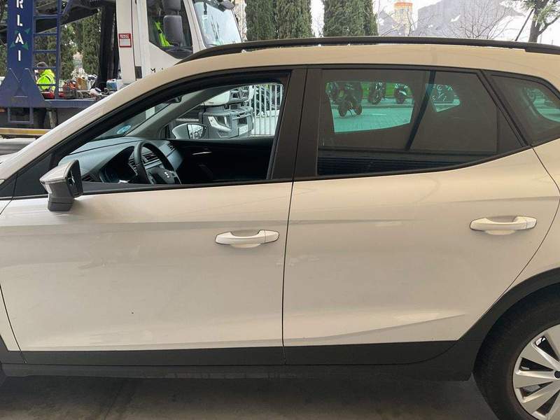 Seat ARONA 1.0TSi - rate, leasing - 2019 - 12.780 EUR - imagine 2