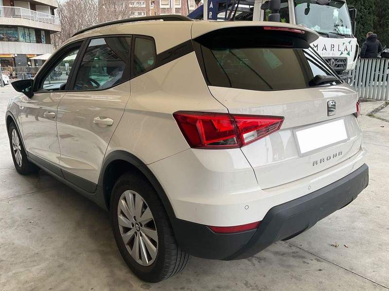 Seat ARONA 1.0TSi - rate, leasing - 2019 - 12.780 EUR - imagine 3
