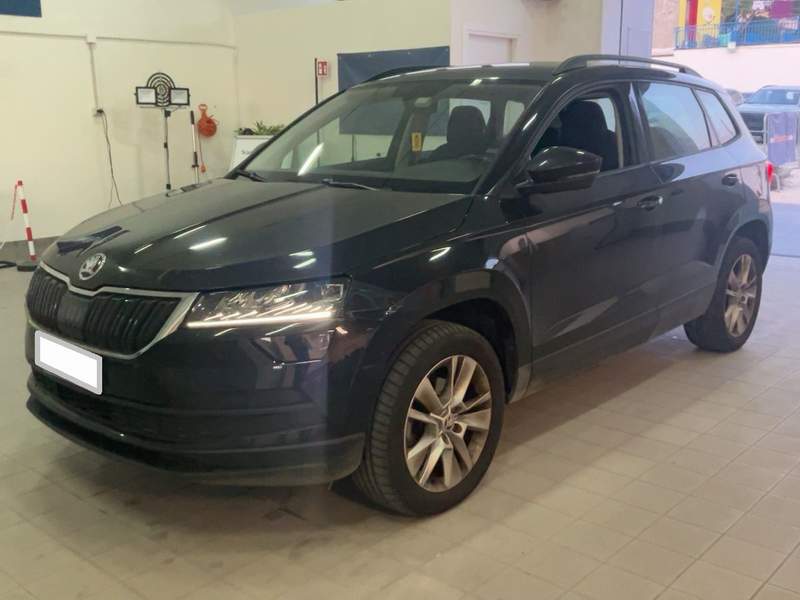 Skoda Karoq 1.6TDi 4x2 automat - rate, leasing, garantie - 2019 - 15.800 EUR