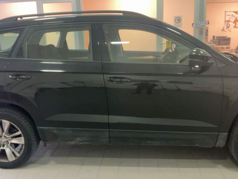 Skoda Karoq 1.6TDi 4x2 automat - rate, leasing, garantie - 2019 - 15.800 EUR - imagine 7