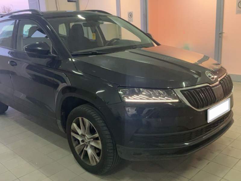 Skoda Karoq 1.6TDi 4x2 automat - rate, leasing, garantie - 2019 - 15.800 EUR - imagine 8