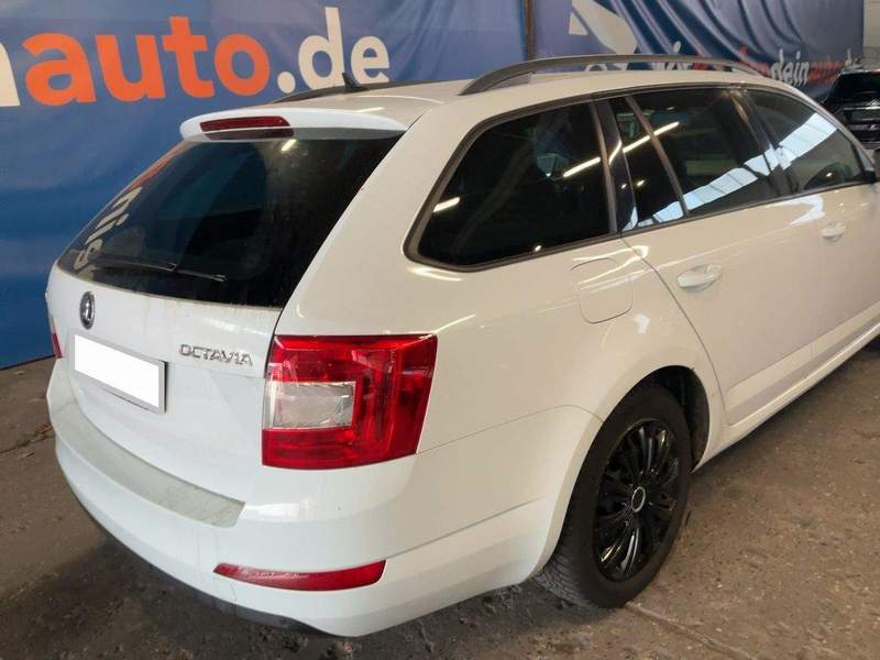 Skoda OCTAVIA COMBI 2.0TDI 150CP avans 0, garantie - 2016 - 9.290 EUR - imagine 5