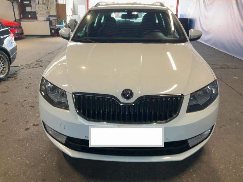 Skoda OCTAVIA COMBI 2.0TDI 150CP avans 0, garantie - 2016 - 9.290 EUR - imagine 8