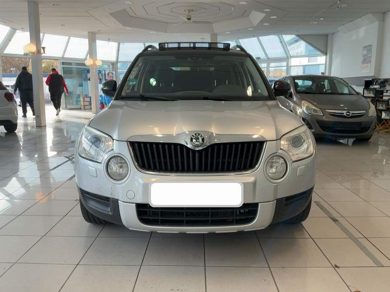 Skoda YETI 2.0TDi 140CP 4x4 - rate, leasing - 2013 - 8.490 EUR - imagine 10