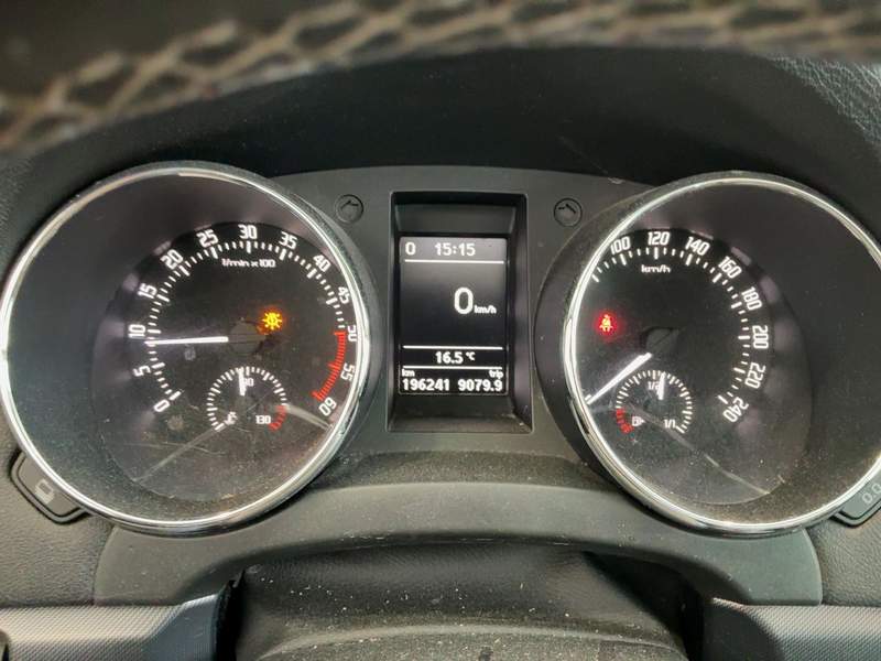 Skoda YETI 2.0TDi 140CP 4x4 - rate, leasing - 2013 - 8.490 EUR - imagine 15
