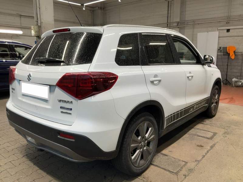 Suzuki VITARA 1.4AllGrip Mild-Hybrid, rate, leasing - 2020 - 10.900 EUR - imagine 6