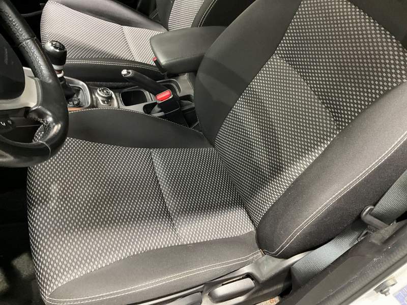 Suzuki VITARA 1.4AllGrip Mild-Hybrid, rate, leasing - 2020 - 10.900 EUR - imagine 15