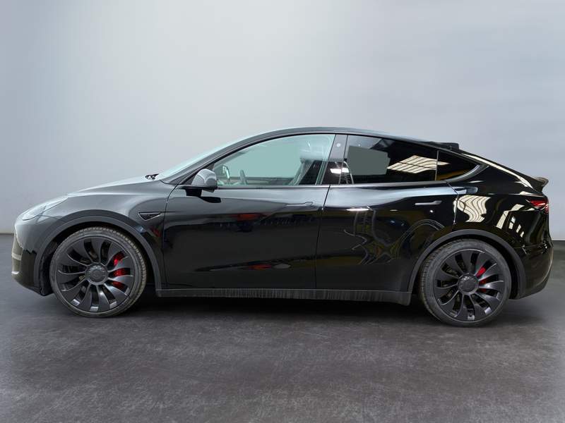 Tesla Model Y Performance 4x4 Dual Motor Long Range - 2023 - 42.500 EUR - imagine 13