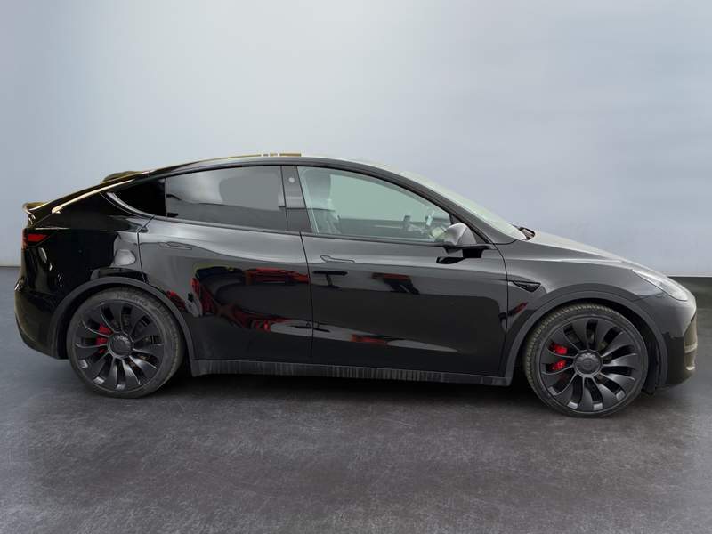 Tesla Model Y Performance 4x4 Dual Motor Long Range - 2023 - 42.500 EUR - imagine 14