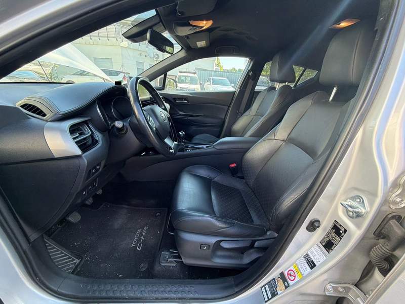 Toyota CHR Hybrid 1.2i manuala, rate, garantie - 2018 - 12.850 EUR - imagine 6