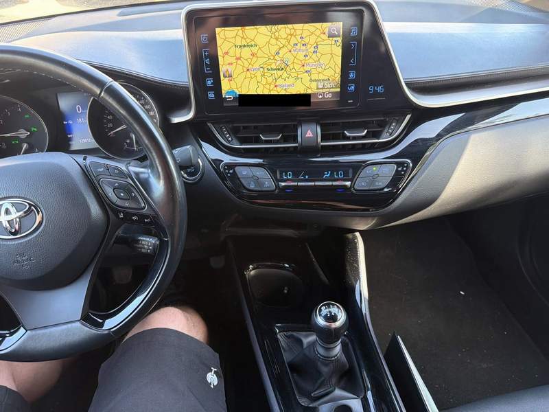 Toyota CHR Hybrid 1.2i manuala, rate, garantie - 2018 - 12.850 EUR - imagine 10