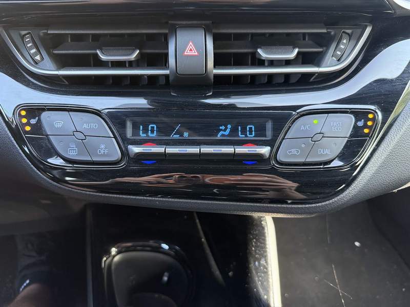 Toyota CHR Hybrid 1.2i manuala, rate, garantie - 2018 - 12.850 EUR - imagine 12