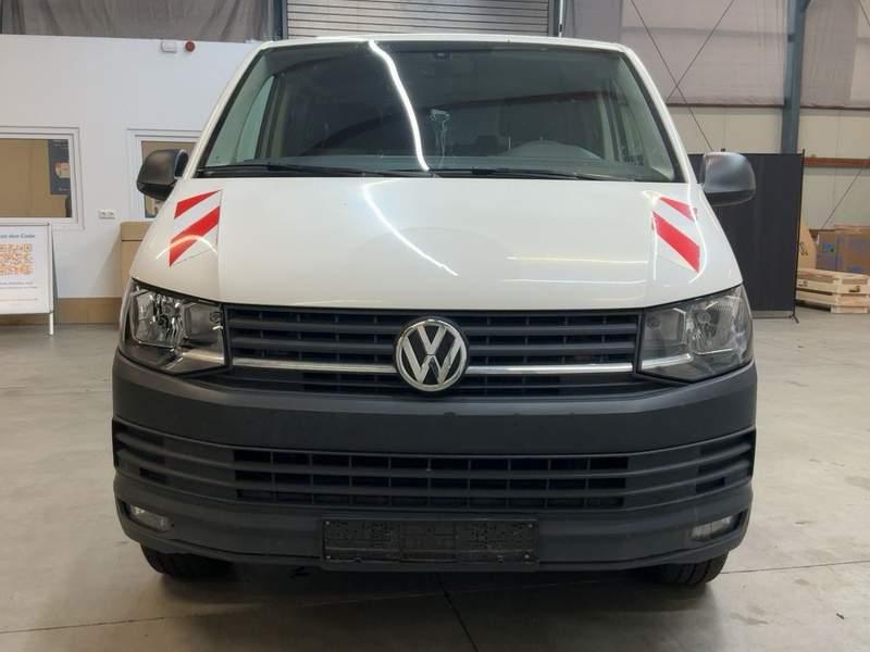 Volkswagen Transporter T6 DOKA cu 6 locuri si bena - 2015 - 11.850 EUR - imagine 9