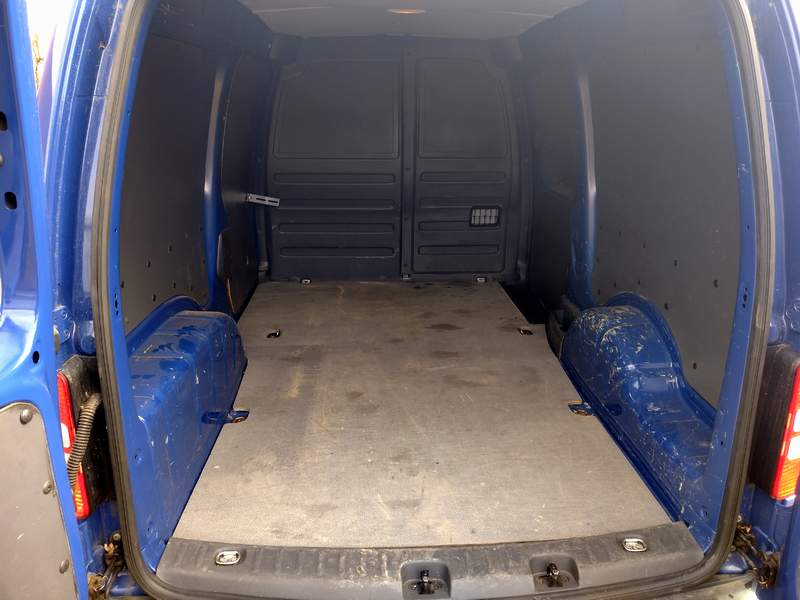 Volkswagen CADDY MAXI 1.6TDi EURO5 - 2015 - 9.850 EUR - imagine 10