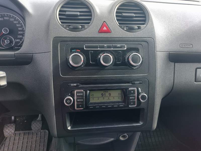 Volkswagen CADDY MAXI 1.6TDi EURO5 - 2015 - 9.850 EUR - imagine 6